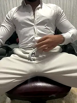 DARK0924 online show from 11-21-25, 05:45