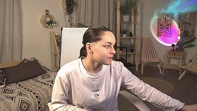 Snapshot of FrancescaCavaliere chatting on 04-29-26, 06:39 FrancescaCavaliere online show from 04-29-26, 06:39