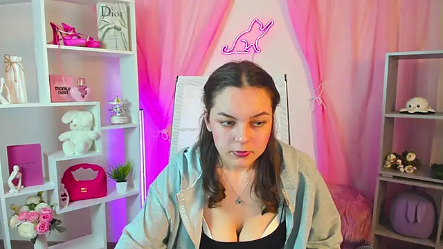 FrancescaCavaliere online show from 03-20-26, 11:22