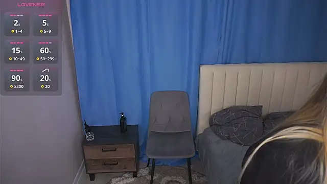 Snapshot of UnDesiga chatting on 11-27-25, 06:19 UnDesiga online show from 11-27-25, 06:19