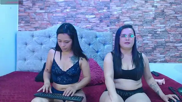 goldentemptationcs online show from 11-17-25, 02:59