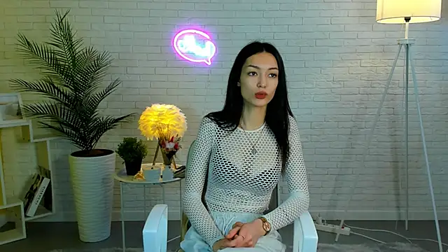 Snapshot of LannieHeart chatting on 11-10-25, 07:24 LannieHeart online show from 11-10-25, 07:24