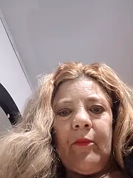 karlaanqui1 online show from 02-17-26, 11:40