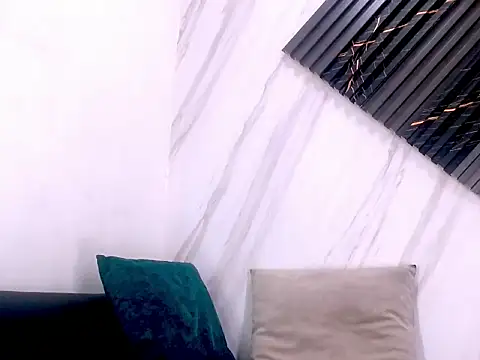 Liam York  online show from 02-19-26, 04:42