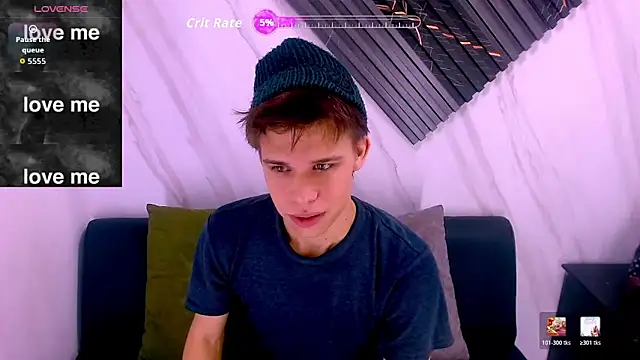 Liam York  online show from 04-10-26, 03:30