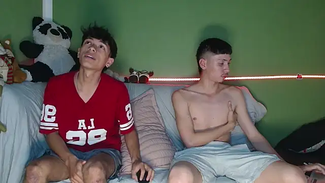 Kurt williams1 online show from 12-13-25, 08:04