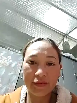 Yanren 22 online show from 11-10-25, 05:45