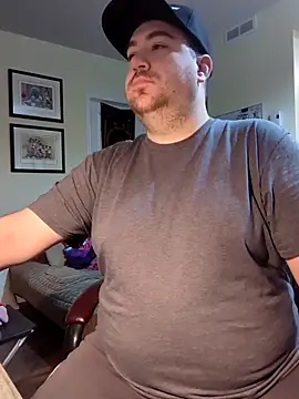 Snapshot of GayPoohBear chatting on 11-09-25, 04:27 GayPoohBear online show from 11-09-25, 04:27