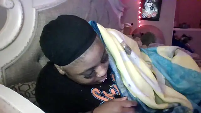 Dusaa  online show from 02-15-26, 07:42