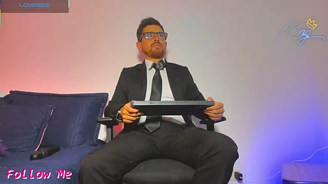 Prince1 dark online show from 01-14-26, 05:11