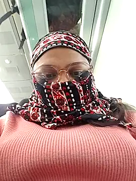 Kamna Hotty online show from 12-05-25, 03:49