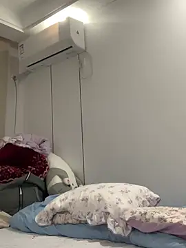 hoho-is online show from 04-23-26, 06:09