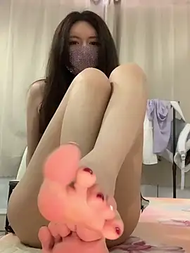 hoho-is online show from 05-16-26, 07:51