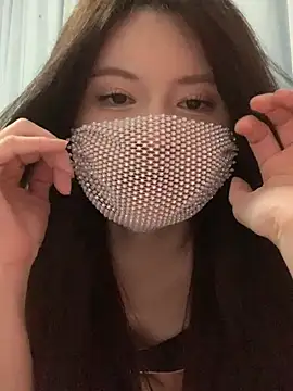 hoho-is online show from 05-10-26, 03:58