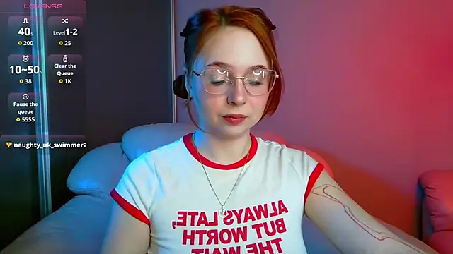 Erica Nelson online show from 04-09-26, 02:02