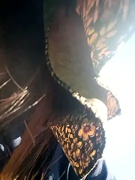 Snapshot of blonde_blg chatting on 04-12-26, 10:07 blonde blg online show from 04-12-26, 10:07