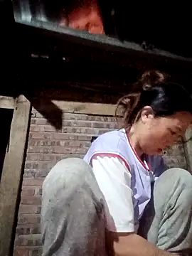 Snapshot of blonde_blg chatting on 03-20-26, 12:17 blonde blg online show from 03-20-26, 12:17