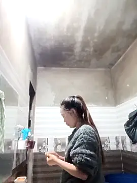 Snapshot of blonde_blg chatting on 03-04-26, 11:34 blonde blg online show from 03-04-26, 11:34