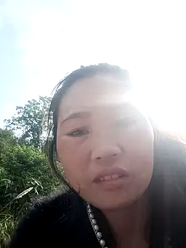 Snapshot of blonde_blg chatting on 02-28-26, 03:06 blonde blg online show from 02-28-26, 03:06