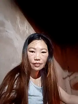 Snapshot of blonde_blg chatting on 02-25-26, 11:37 blonde blg online show from 02-25-26, 11:37