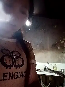 Snapshot of blonde_blg chatting on 03-02-26, 12:11 blonde blg online show from 03-02-26, 12:11