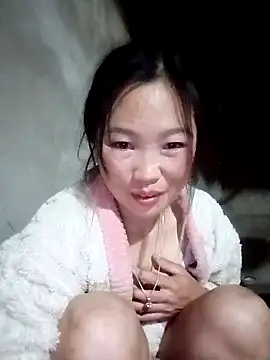 Snapshot of blonde_blg chatting on 03-19-26, 10:59 blonde blg online show from 03-19-26, 10:59