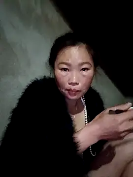 Snapshot of blonde_blg chatting on 02-24-26, 12:55 blonde blg online show from 02-24-26, 12:55