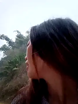 Snapshot of blonde_blg chatting on 02-21-26, 11:40 blonde blg online show from 02-21-26, 11:40