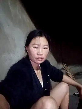 Snapshot of blonde_blg chatting on 03-22-26, 11:28 blonde blg online show from 03-22-26, 11:28