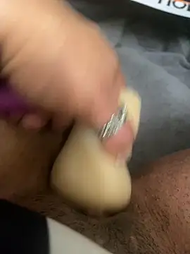 Snapshot of juicythickclit69 chatting on 11-16-25, 05:12 juicythickclit69 online show from 11-16-25, 05:12