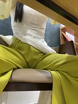 Snapshot of Minssa6969 chatting on 01-16-26, 02:37 Minssa6969 online show from 01-16-26, 02:37