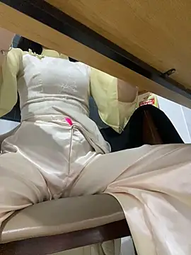 Snapshot of Minssa6969 chatting on 02-02-26, 05:28 Minssa6969 online show from 02-02-26, 05:28