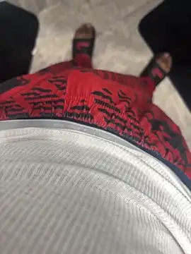 Snapshot of Mr_Sirthedom chatting on 11-17-25, 06:23 Mr Sirthedom online show from 11-17-25, 06:23