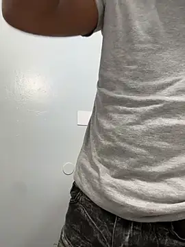 Snapshot of Mr_Sirthedom chatting on 11-19-25, 07:30 Mr Sirthedom online show from 11-19-25, 07:30