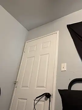 Snapshot of Mr_Sirthedom chatting on 11-28-25, 11:49 Mr Sirthedom online show from 11-28-25, 11:49