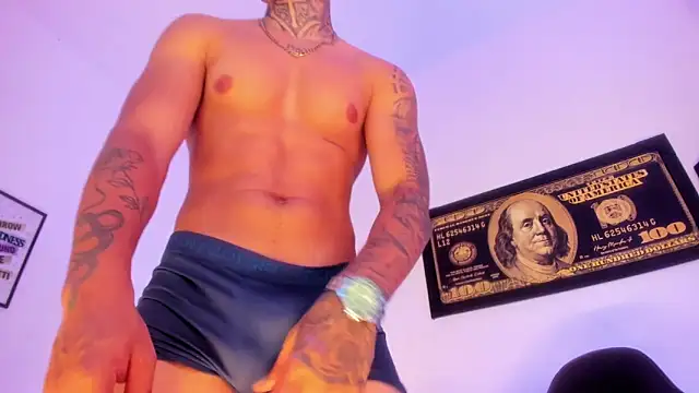 Snapshot of grey_jackson chatting on 11-12-25, 03:32 grey jackson online show from 11-12-25, 03:32