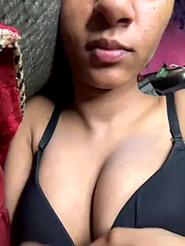 Your   Moonlight online show from 12-17-25, 08:47