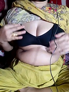 HotGirl23231 online show from 07-15-26, 08:27