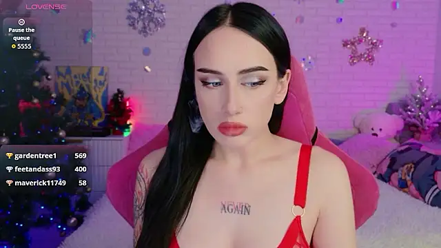 Darineko  online show from 01-14-26, 05:44