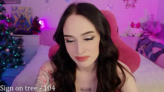 Darineko  online show from 12-19-25, 05:00