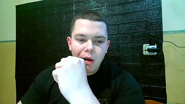 CuteButNaughty  online show from 11-29-25, 07:36