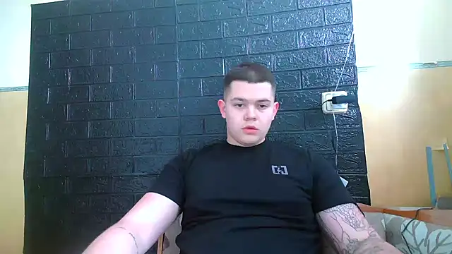 CuteButNaughty  online show from 02-15-26, 12:59