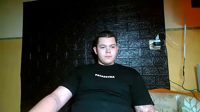 CuteButNaughty  online show from 02-05-26, 09:10