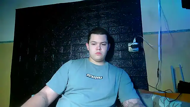 CuteButNaughty  online show from 02-11-26, 08:52