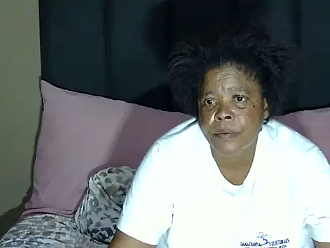 bigsexymama2 online show from 12-20-25, 02:25