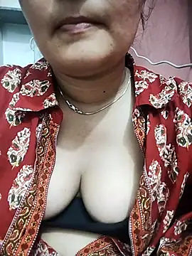minni64207 online show from 05-19-26, 10:22