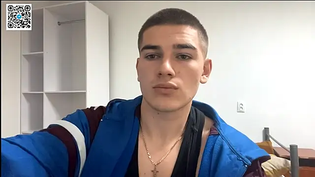 Snapshot of _BarePulse chatting on 11-18-25, 08:12 BarePulse online show from 11-18-25, 08:12