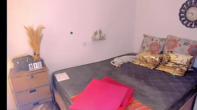 hotcassy online show from 03-26-26, 12:53