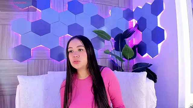 sofiaivanova online show from 02-17-26, 03:37