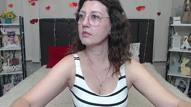 RoseHille online show from 05-23-26, 05:17